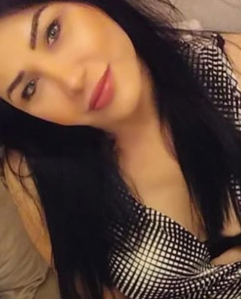 Sevgili Tadında İlişki Arayanlara Sevda