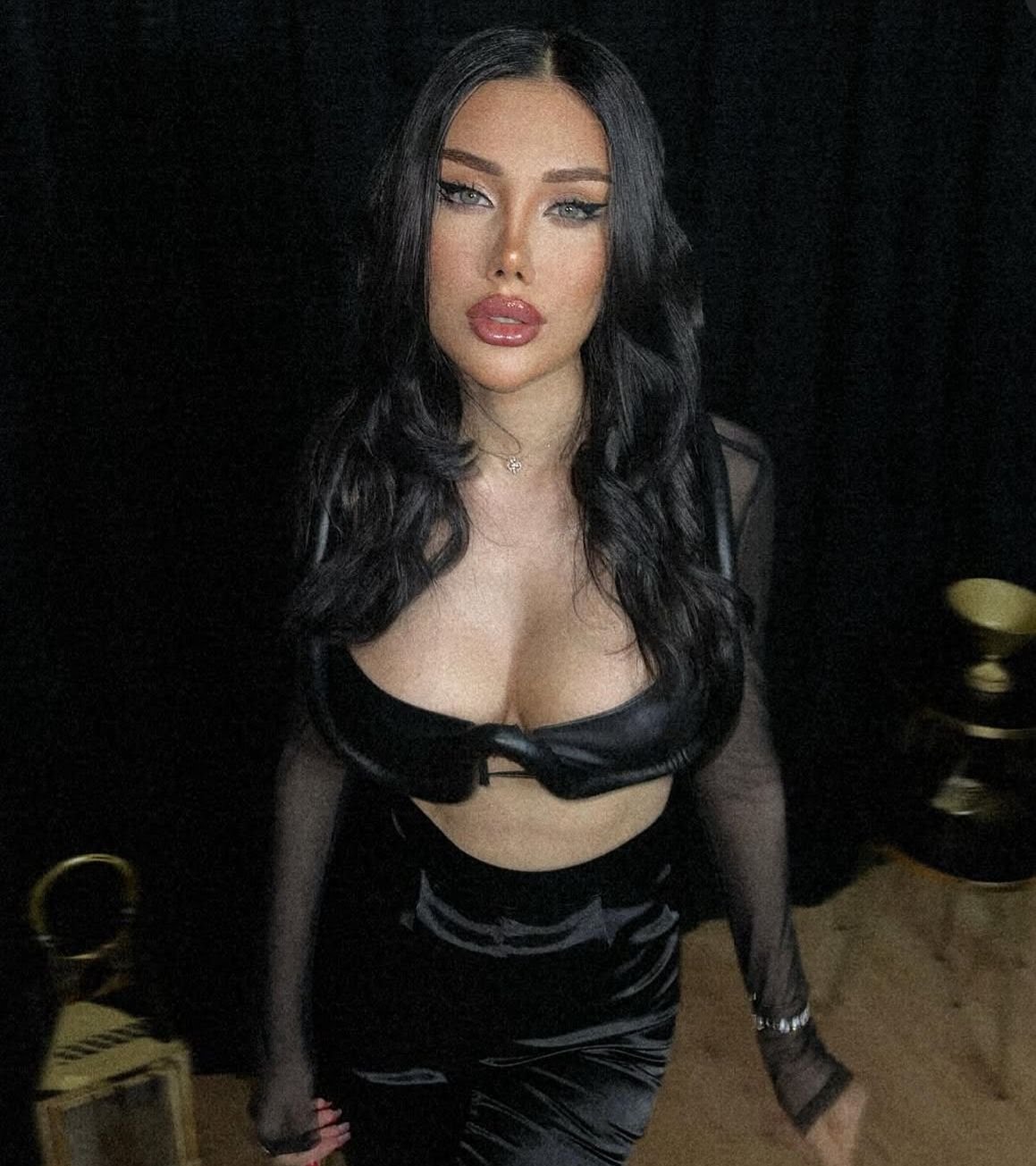 ? Escort Esin ile Ankara’te Sınırsız Seks ?
