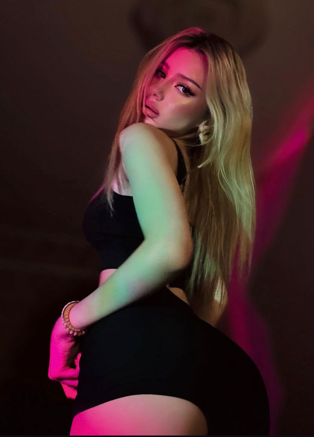 Ankara Escort Yasmin Bodrumdan Gelen Sınırsız Bayan