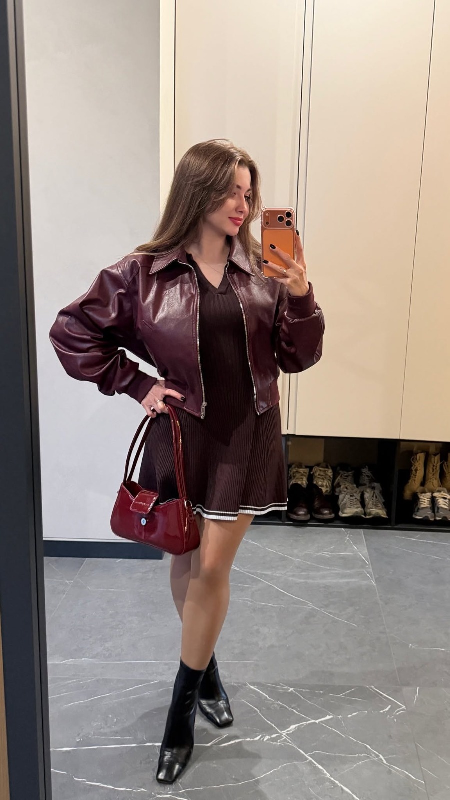 Jasmin Banu Çiçek Türk ve Rus Kızlar