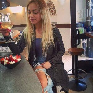 Ankara Yeni Genç Escort Sinem