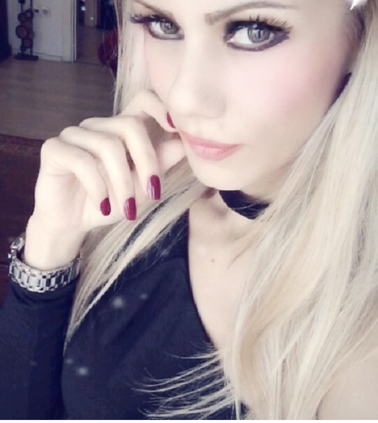 20 Yaşında Ankara Otele Gelen Çıtır Escort Merve